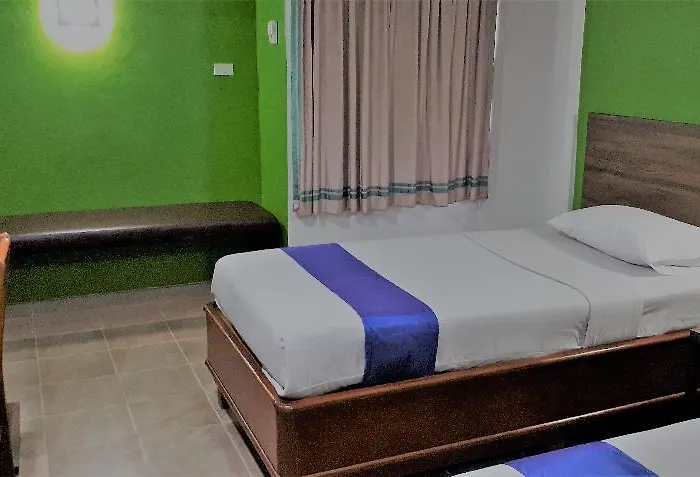 Bangkok Loft At Nana Station Lodge