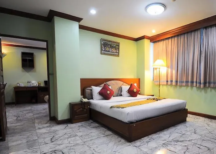 Bangkok Loft At Nana Station * Bangkok