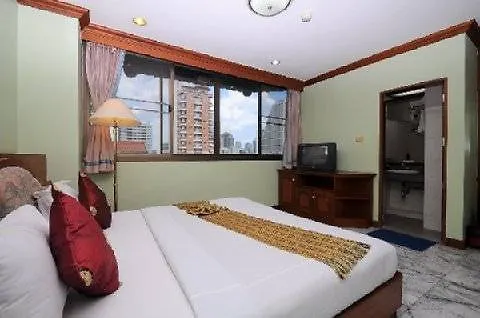 Lodge Bangkok Loft At Nana Station
