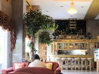 Lodge Bangkok Loft At Nana Station *